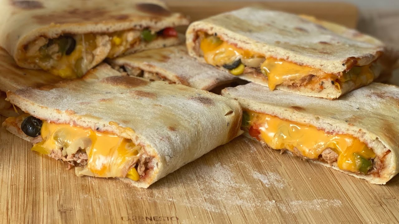 بيتزا 🍕 المطبقة من احلى انواع البيتزا مشهورة فى ليبيا طريقة الكافيهات