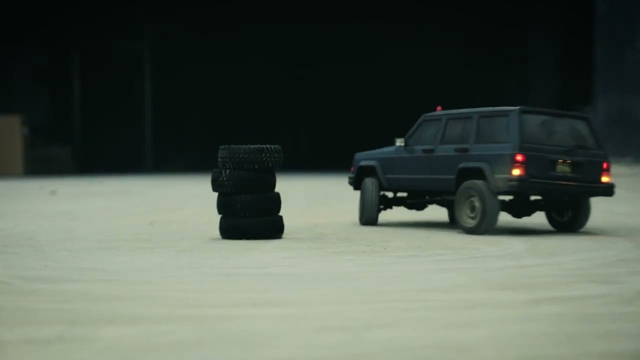 CROSS AT4V Cherokee 「Scandinavian Drift」