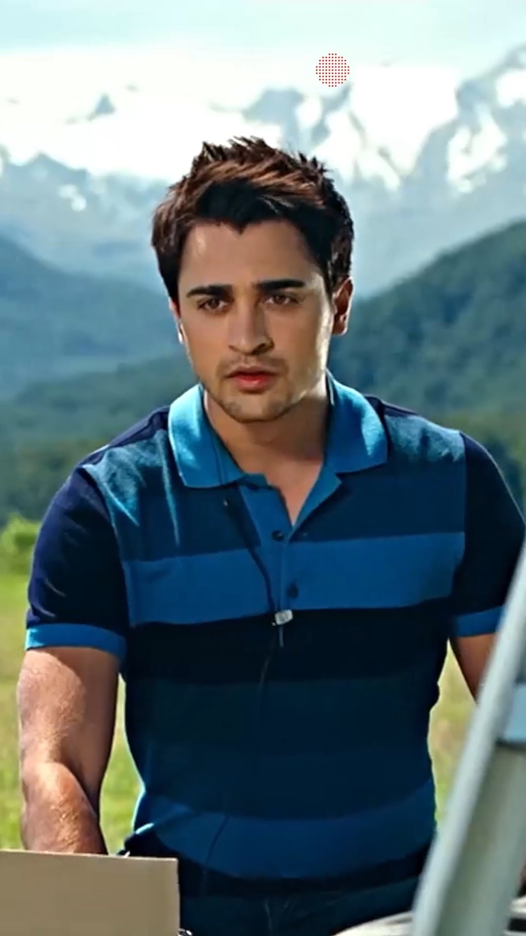 Sometimes love leaves us speechless ? #sadka #imrankhan #sonamkapoor #vishalshekhar