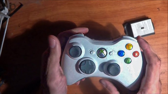 Puedes usar un mando de Xbox 360 sin batería? - Quora