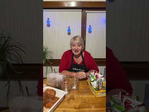 Солимо сало Солимо солонинку в селі Смачне сало та спеції