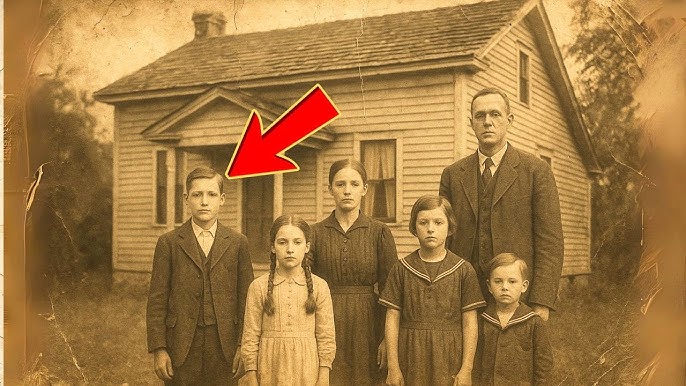 Woman finds old family photo hidden in basement — when she looks closer,  she immediately calls 911 - YouTube