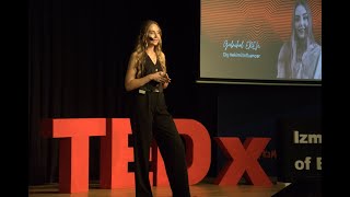 Hayat denkleminde işlem sonucunuz mutluluk mu? | Gülnihal Eren | TEDxIzmirUniversityofEconomics