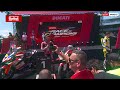Bulega vince la Race of Champions alla World Ducati Week a Misano: la festa e l'Inno italiano
