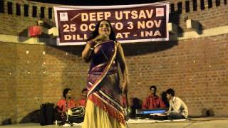 sharmila pandey bhojpuri cultural song at the delhi hat