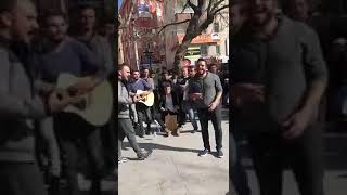 Azer bülbül performanslı Ahmet kaya şarkısı ( içimde ölen biri var )