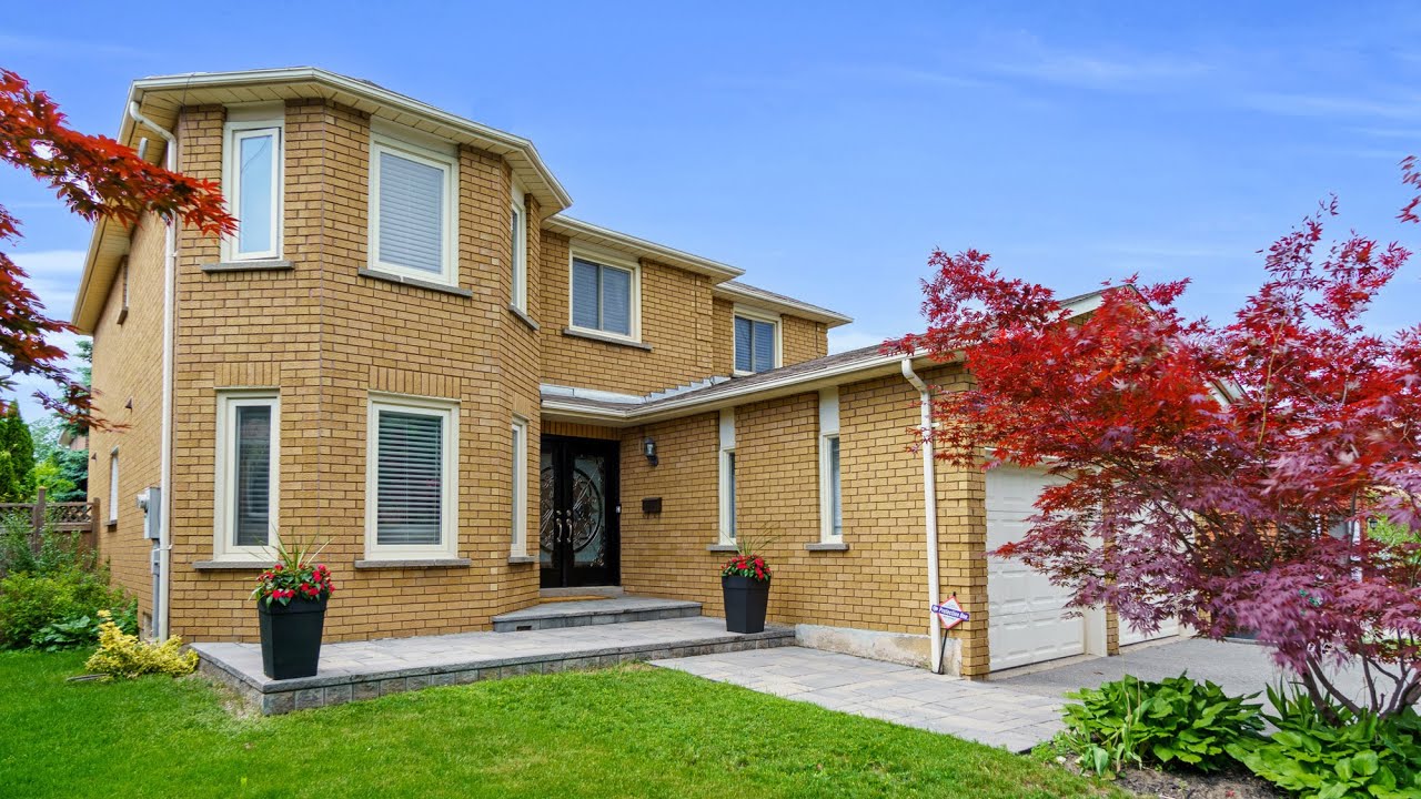 16 Hyatt Drive, Brampton - Home For Sale - Real Estate - Virtual Tour