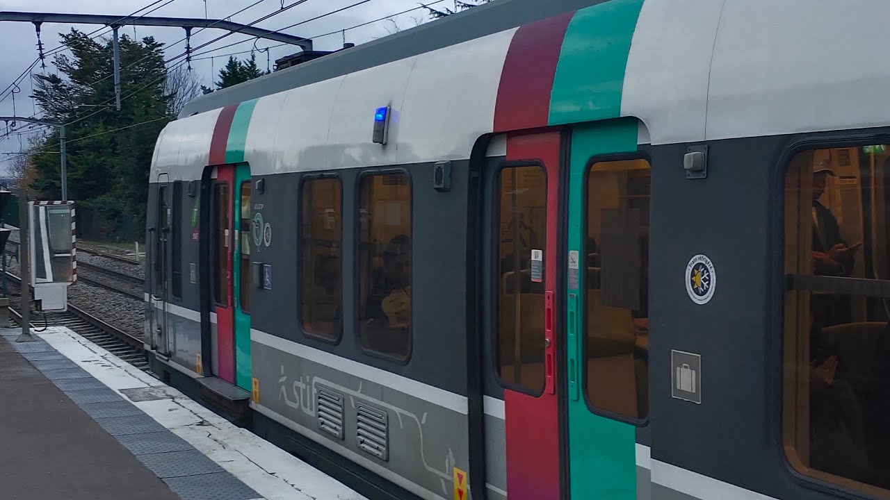 Paris Airport Train Vlog, 🇨🇵🇨🇵✈️✈️, RER B TRAIN 🚂 Full HD VIDEO 📸📸