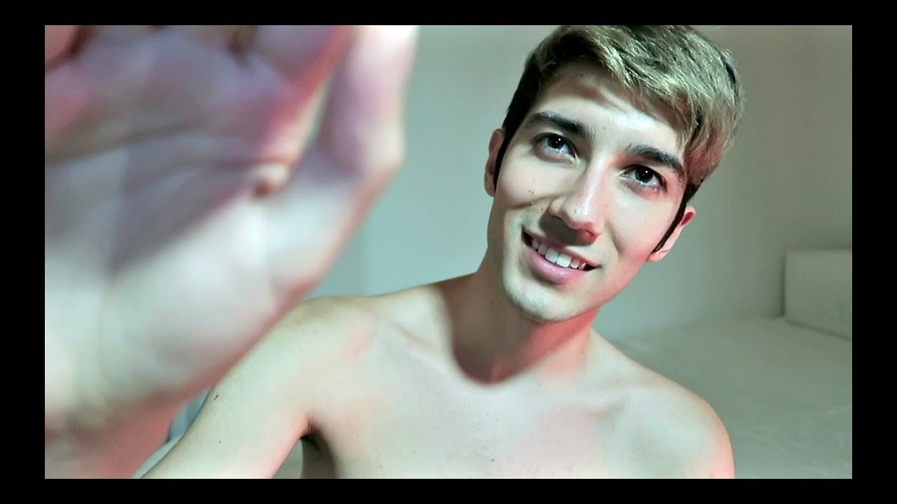 ASMR ❤️ Boyfriend Hair Play & Kisses ❤️