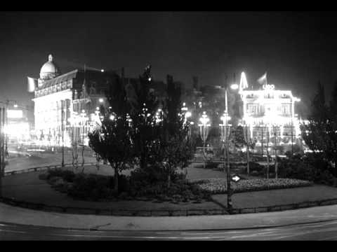 Reggy van der Burgt - Eenzaam op 't Leidseplein ( 1966 )