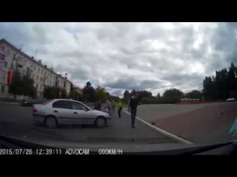 მძღოლმა მანქანით სამი მცირეწლოვანი გაიტანა (+18)