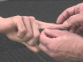 【ピップテーピング】貼り方動画　指：【応用】関節の違和感