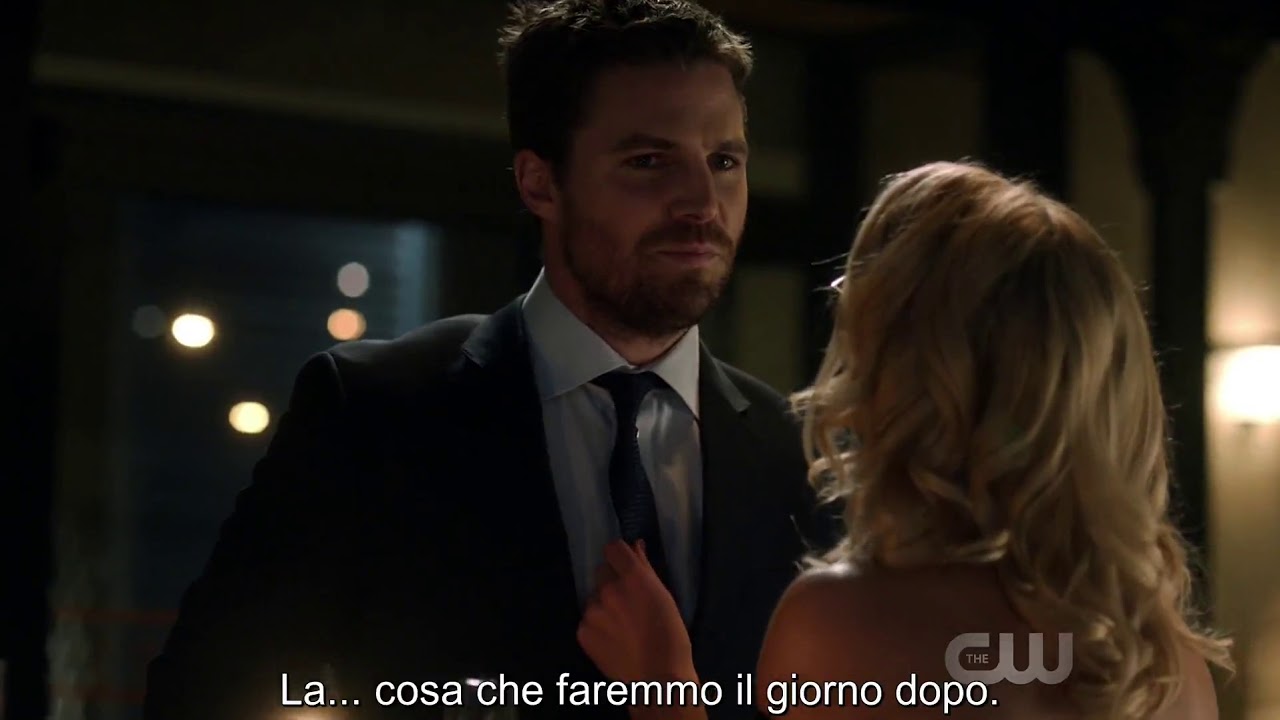 Crisi su TerraX Supergirl 3x08 Sara e Alex YouTube
