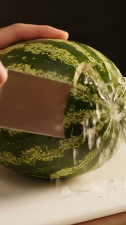FAKE OR REAL? The best cut of watermelon!
