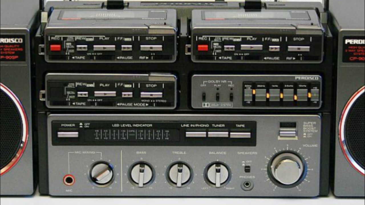 Hitachi CP-90SP double Walkman Hi-Fi radio FM unlimited feature