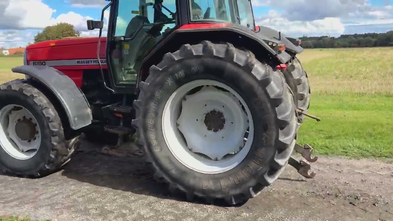 Traktor MASSEY FERGUSON 6190 4WD