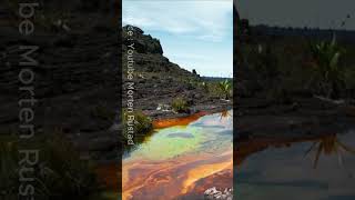 THIS MOUNTAIN is Older Than Dinosaurs! 🌍 | Mount Roraima #naturefacts #mountains #shorts