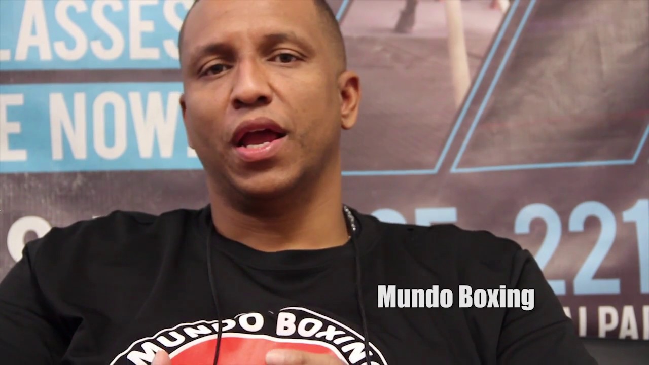 Entrenamiento Técnico - Táctico en Tropical Park Boxing GYM - YouTube