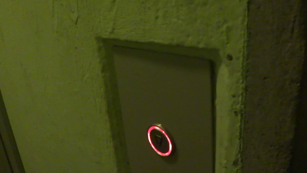 Грузовой лифт V=1 м-с, грузоподъемность 630 кг (1744), музыкальный лифт Ecomaks