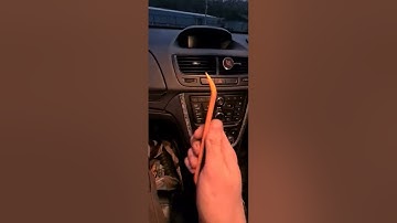 Vauxhall Mokka removal of trim around radio