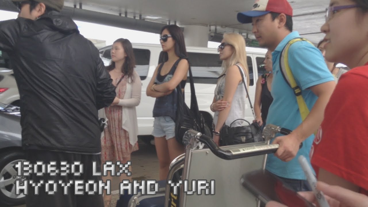 130630 Yuri and Hyoyeon @ LAX Arrival