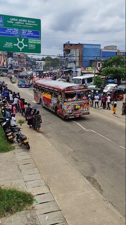 Modified Leyland Buses Spotted in the Road Show Sri Lanka