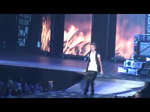 Justin Bieber - Drum Solo and One Less Lonely Girl - Believe Tour - Glendale, AZ