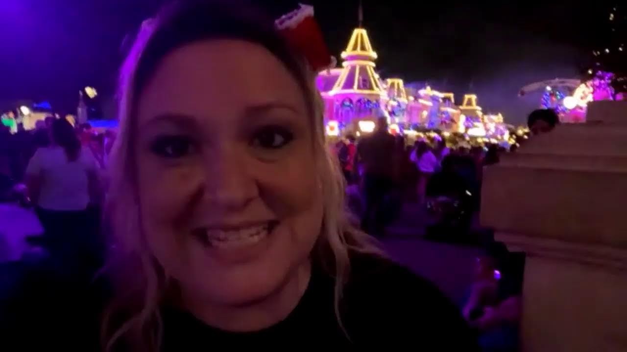 mickey-s-very-merry-christmas-party-and-parade-disney-mvmcp
