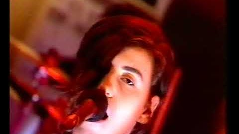 Elastica - Line Up Live BBC TV Studio Brit Pop Now 16.08.95
