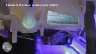 Fancy washer mixes soap and water first for extra cleaning power