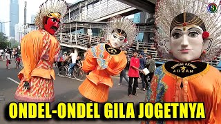 Ondel Ondel BINTANG ADZAM Jogetnya GILE Beneer!! 🧡 CFD Bundaran HI Penuh Kenangan