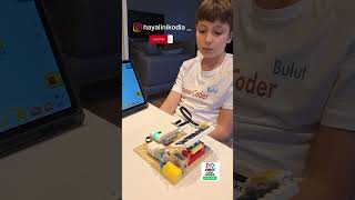 FLL Explorer Güneş Enerjisi (Bulut) Lego Robotik ve Kodlama Atölyesi