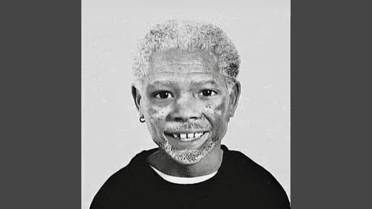 Guarda B.I.G. su YouTube Guarda B.I.G. su YouTube