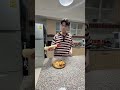 母が鳴らす豪快な音の秘密を知った兄の末路…😱