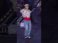 댄서들과 걸어나오는 #지디 🤍 #GD #지드래곤 #GDRAGON #권지용 #싸이 #흠뻑쇼 #shorts
