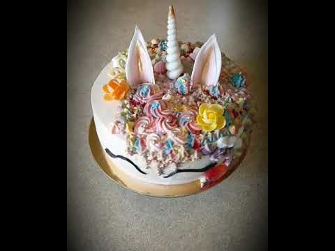 Video: Kāpēc Kūka Ar Svecēm Ir Dzimšanas Dienas Atribūts?