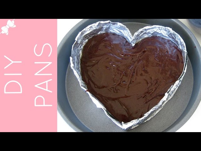 VIDEO} DIY Disposable Baking Pans (heart shaped foil pans, parchment paper  cheesecake pans, tuna can mini pans & more!) - The Lindsay Ann