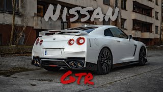 Nissan GTR R35 - CarPorn