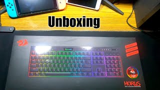 Redragon K618 Horus Wireless Low Profile Mechanical Keyboard - Unboxing Redragon K618 Horus Wireless Low Profile Mechanical Keyboard - Unboxing