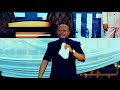 APOTRE AUGUSTIN MWIMPE A FAIS PLEURE LES GENS AVEC CE CHANT 
