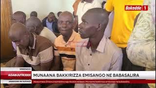 Agabuutikidde Abasomes 29 bavunaaniddwa egy'okubba ebigezoMunaana bakkirizza emisango ne babasalira