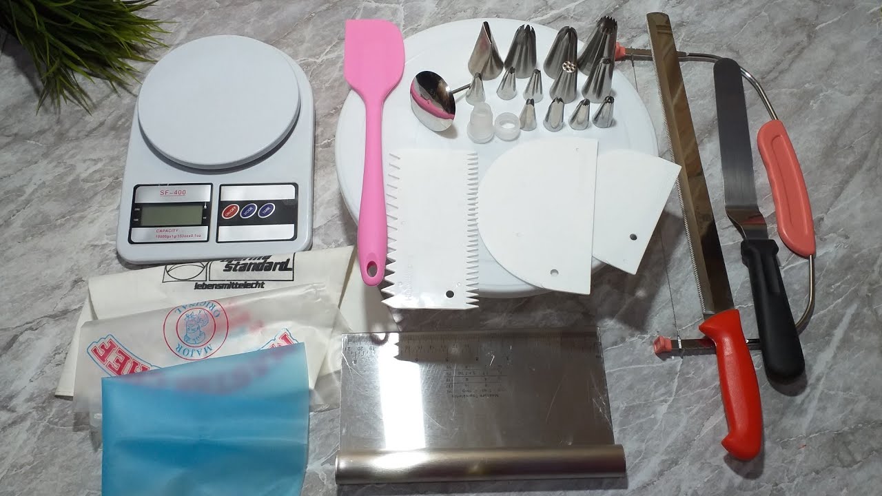 أهم الأدوات الاساسيه لتزيين الكيك واستخدامات كل أداه