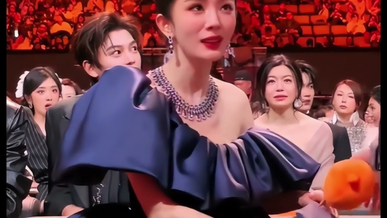 笑死了！杨幂换座风波升级，没想到评论区句句都是梗！