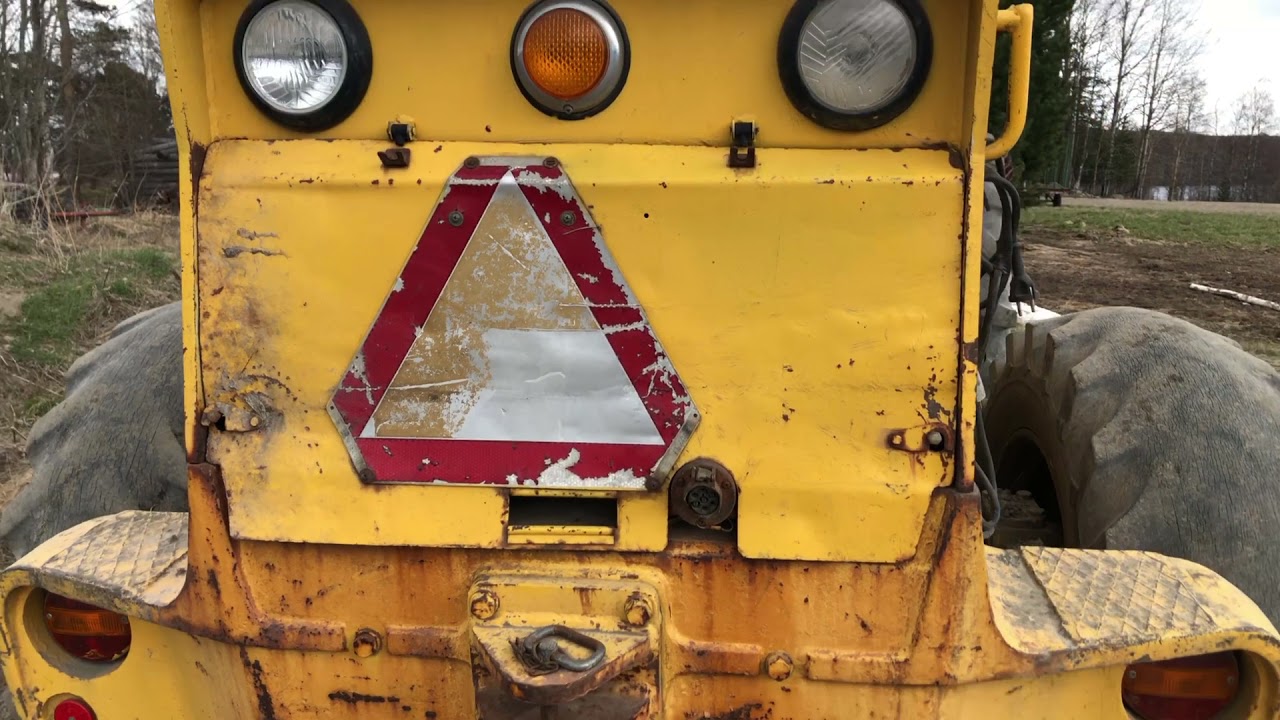 Köp Lastmaskin Volvo BM LM841 på Klaravik