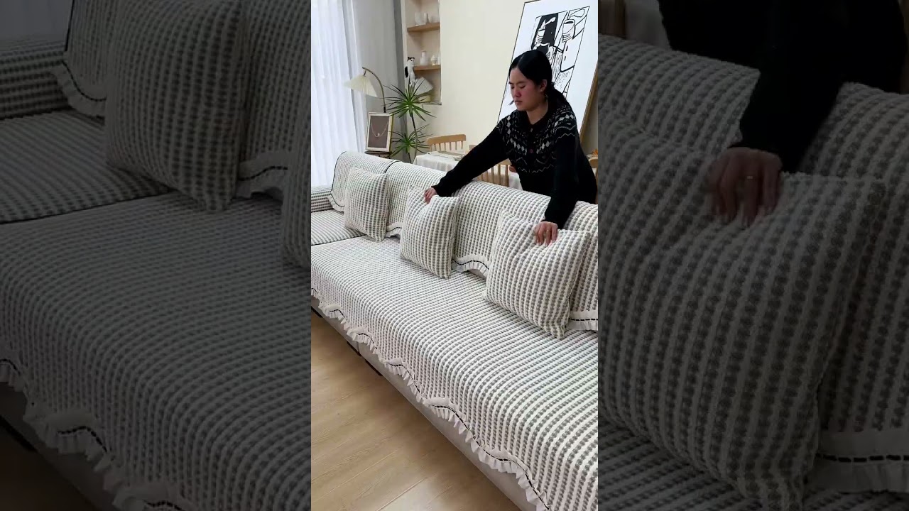 Upgrade Your Living Room Style with This Soft Sofa Cushion