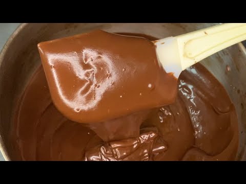 วีดีโอ: ซอสชอคโกแลตตุ่น