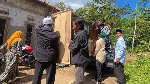 Begini Jadinya Kalau Pernikahan Beda Kecamatan. Pernikahan Di Kampung, Seserahan Segala Di Bawa