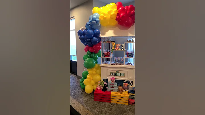 #sesamestreet #1stbirthday #balloons #balloongarland #sesamestreetparty #eventplanner #bdayideas