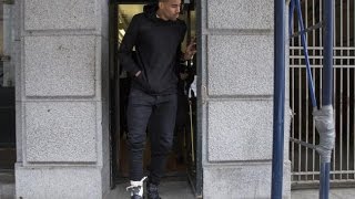 Sefolosha urges punishment for NY officers who broke his leg