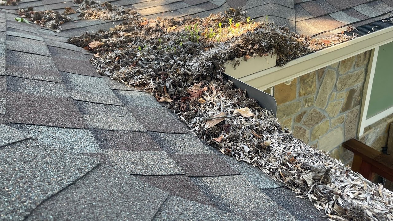 Gutter Cleaning Highlands TX (346)3734648
